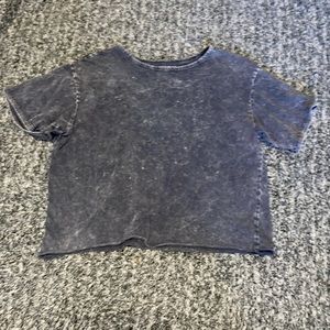 Caution to the wind crop top. Size S. True to size. Comfy. Great condition.